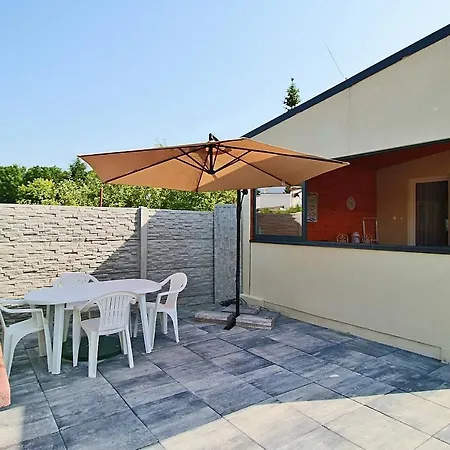 Jediny Domcek 別荘 *